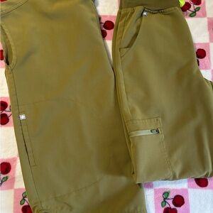 Figs women top and bottom